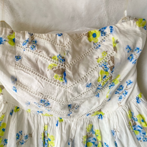 Old Navy Strapless Dress Size 8 - Picture 2 of 7